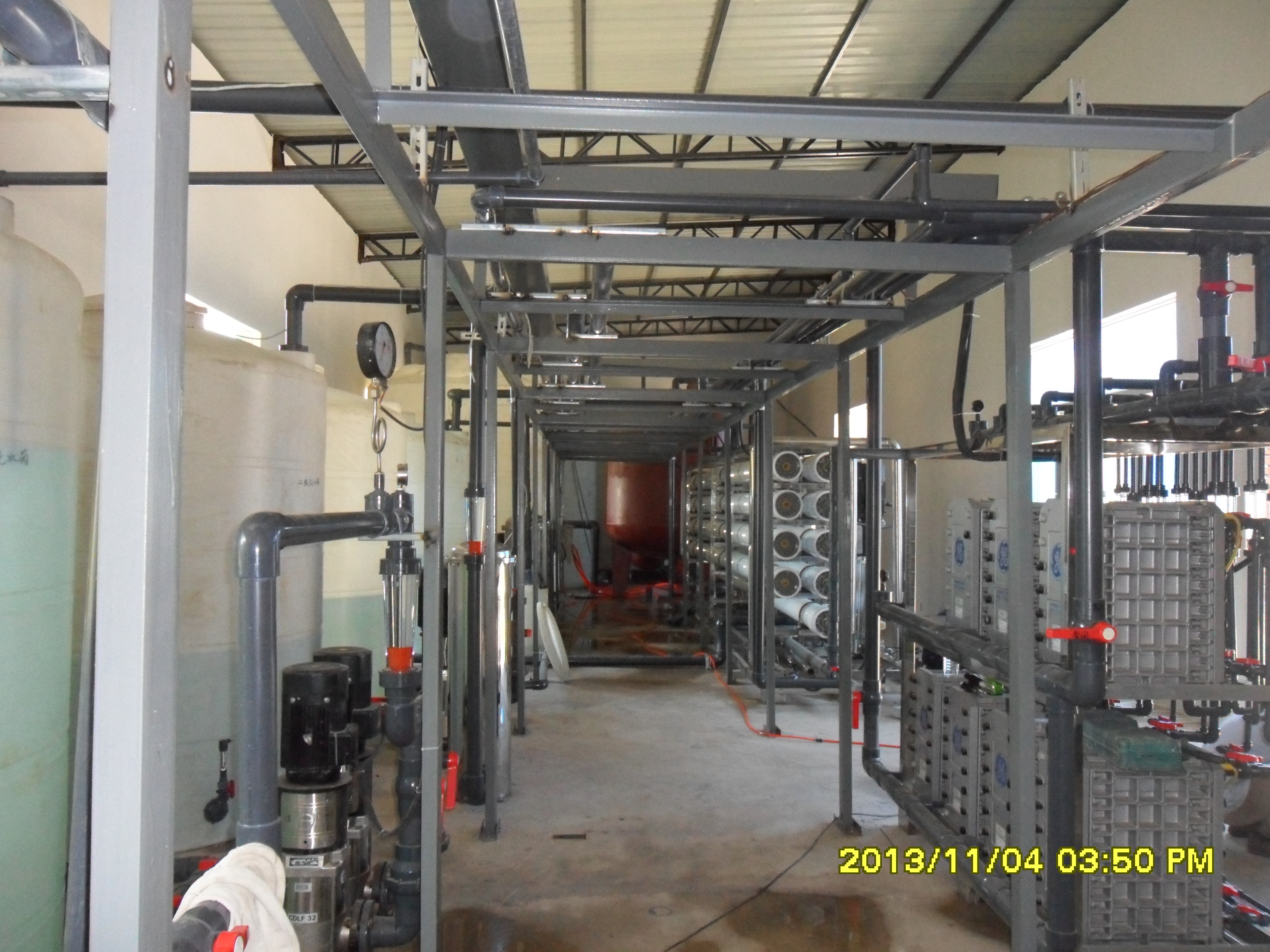 云南三奇光電20T/H-2RE超純水設備